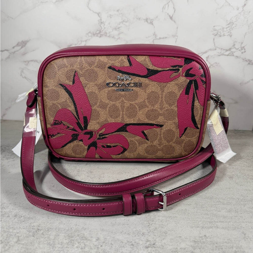 NWT Coach Jamie Camera Bag In Signature Canvas With Pink Bow Print
